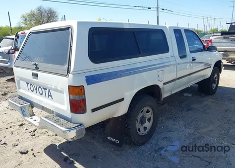 1994 Toyota Pickup 1/2 Ton Ex Long Whlbse Dx z USA, uszkodzony, nr VIN 4TARN13P2RZ233387